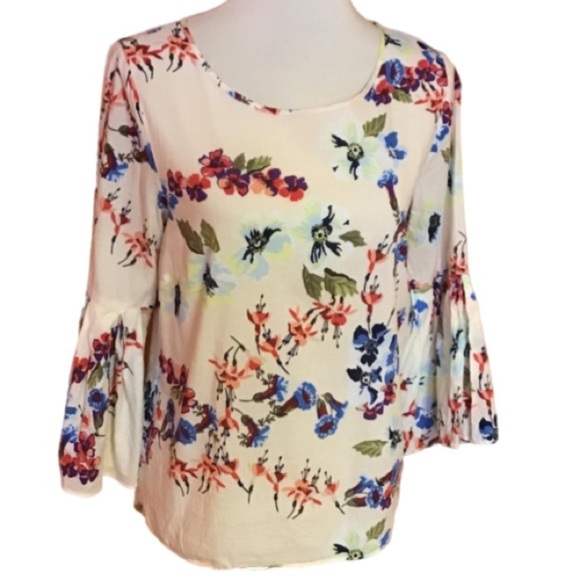3 for 20 $ bundle Jane & Delancey Bright Floral Bell Sleeve Blouse - Picture 1 of 16